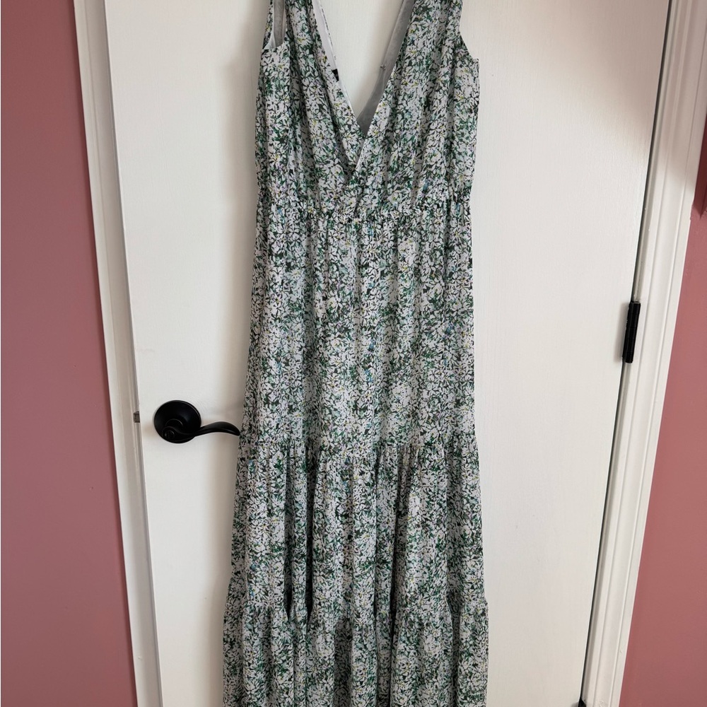 Sleeveless V-Neck Green Floral Maxi Dress - Picture 6 of 12